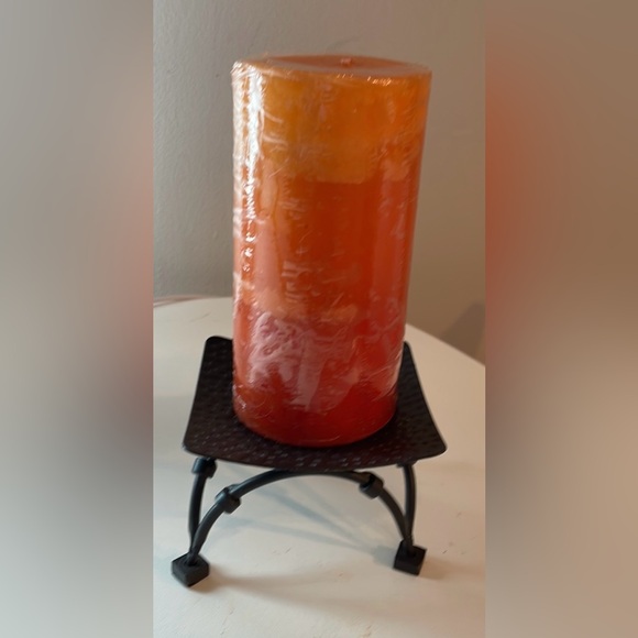 Orange Ombré Pillar Candle with Black Hammered Wrought Iron Metal Stand New! - Picture 10 of 13